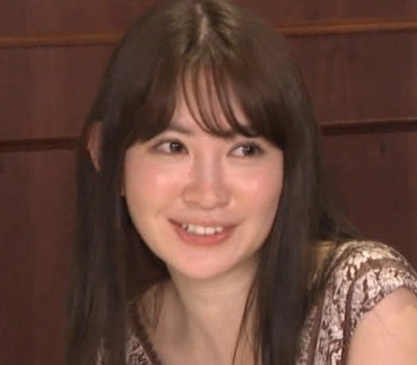 整形 こじはるの顔が変わった 有吉の夏休みと過去を比べてみた Newstoldme 整形 こじはるの顔が変わった 有吉の夏休みと過去を比べてみた Newstoldme